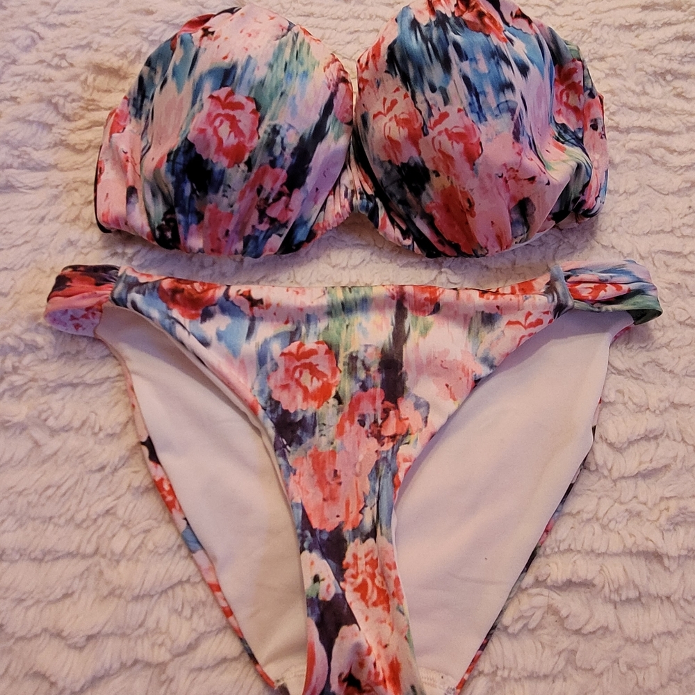 *Sale* H&M Bikini Set Strapless 34D Bottom Size 4 Floral Swimsuit